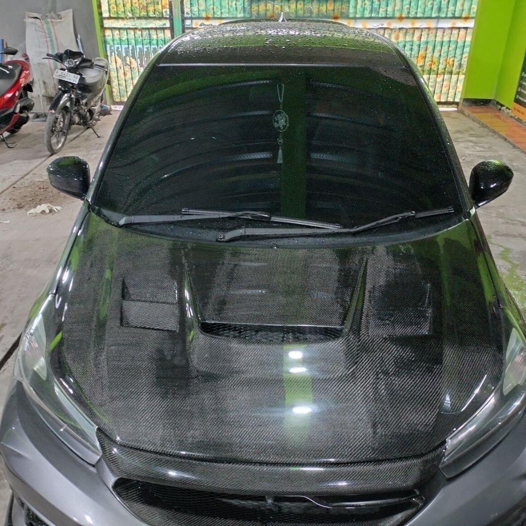 kap mesin Honda Brio custom carbon kevlar