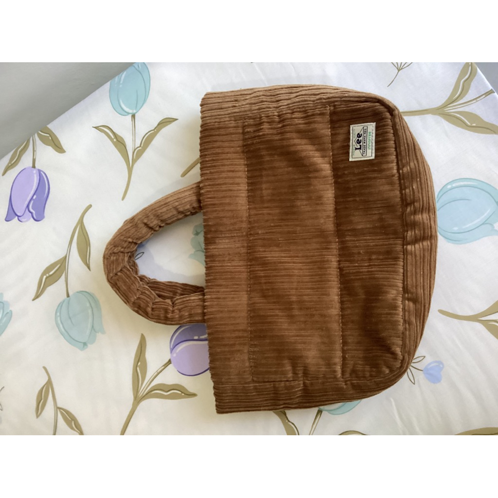 Handbag Special Collaboration Lee x Innisfree