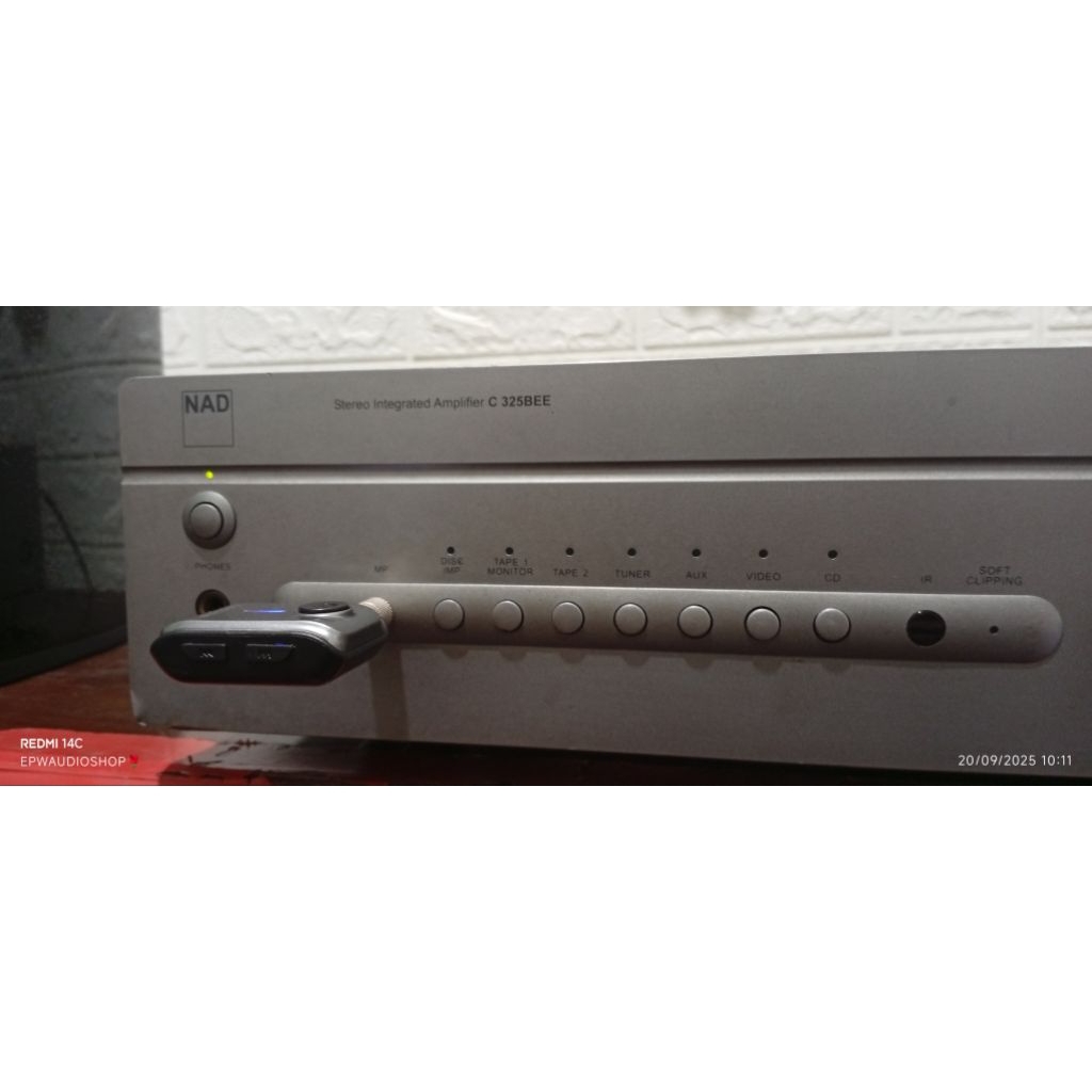 NAD C325BEEStereo Integrated Amplifier