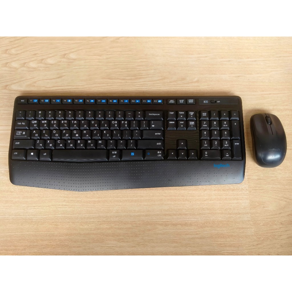 Logitech Keyboard K345 Mouse M150 Wireless Combo