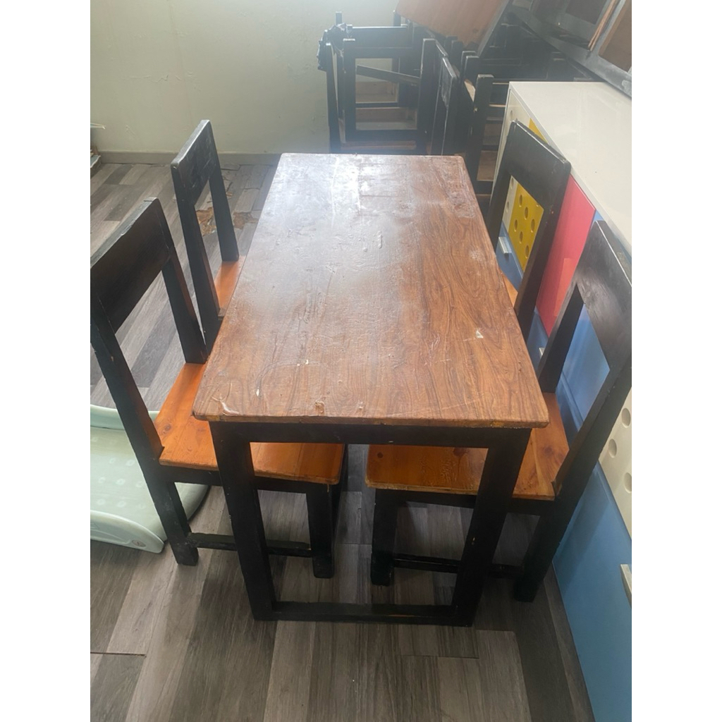 Meja Bangku Kursi Bekas Perlengkapan Peralatan Restoran Rumah Makan