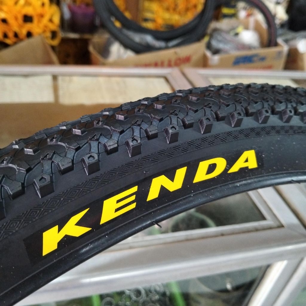 Ban Luar Sepeda 27.5 x 1.95 Kenda
