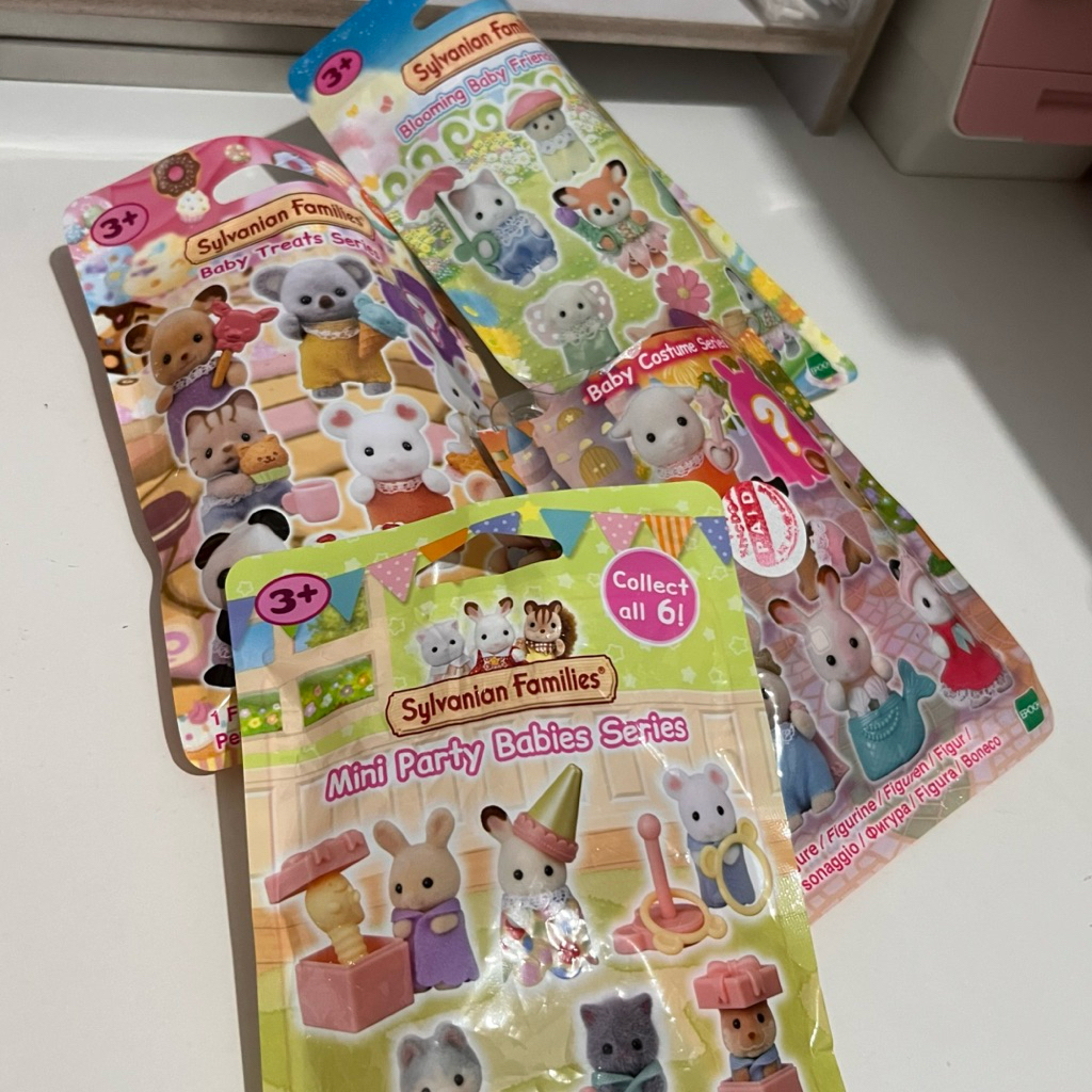 (Ready Stock) Sylvanian Families Mini Party Babies Series (Husky Piano) - Original Blind Bag (Prelov