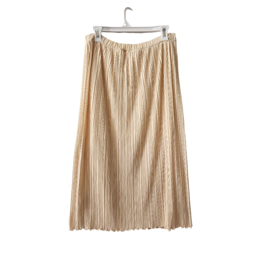 Rok Plisket Pleats Lipit Bahan Kaos Lembut Warna Pastel Cream Brand Lowrys Farm Kawaii Pinterest