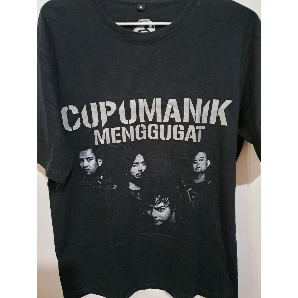 T-shirt/Kaos Band CUPUMANIK MENGGUGAT