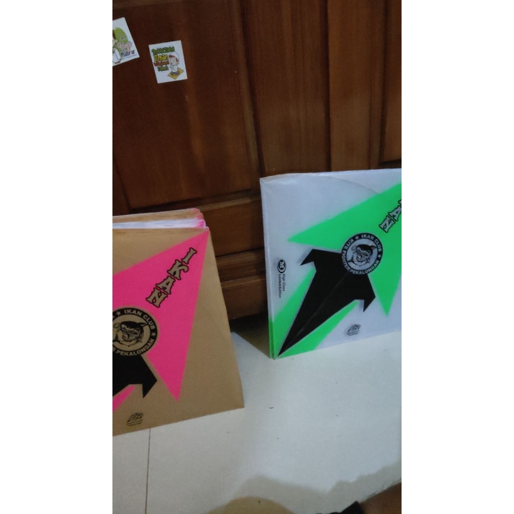 Layangan sukhoi isi 50pcs super