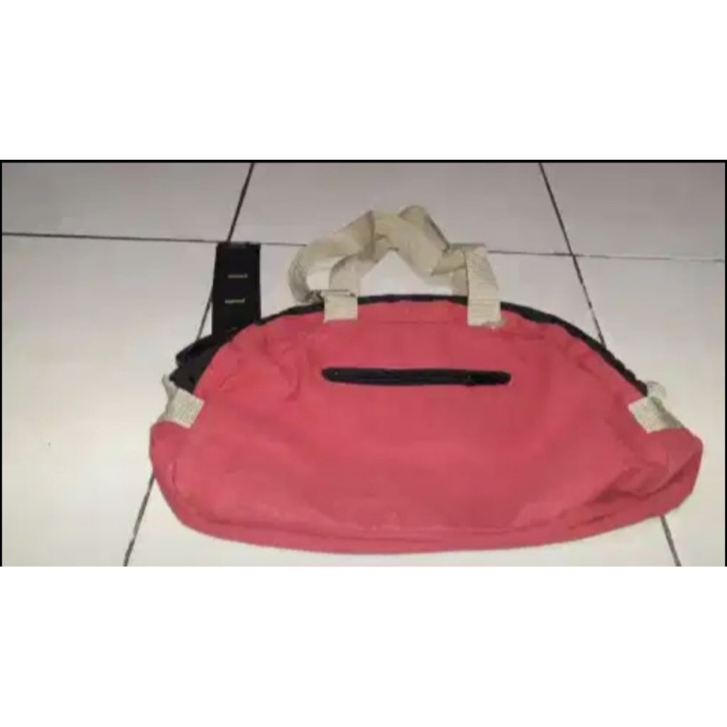 Tas cewek, merk elgini asli, P45cm L25cm, bahan jeans halus, kondisi ok. (free bonus random)