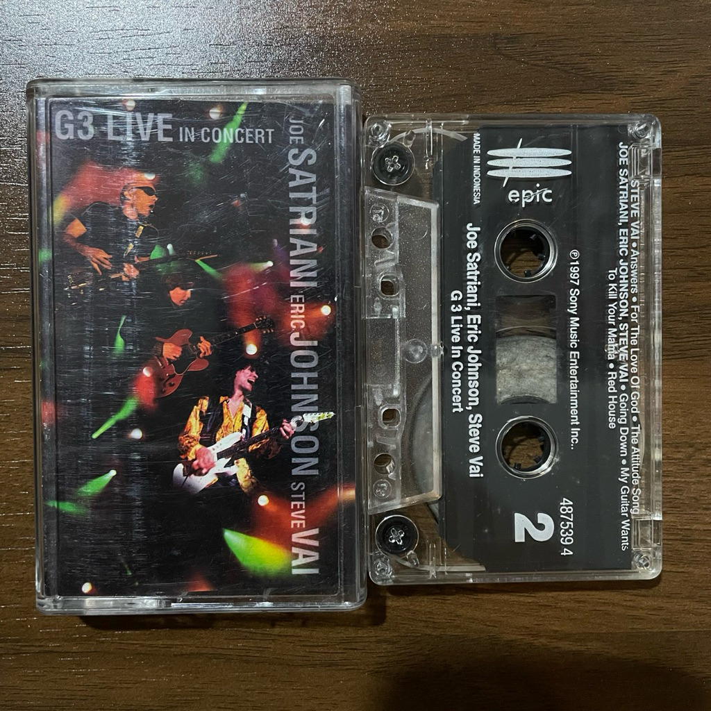Kaset pita - Joe Satriani, Eric Johnson , Steve Vai - G3 Live In Concert