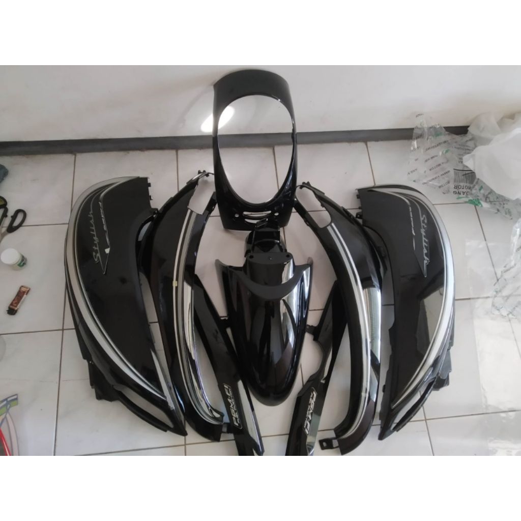 Cover body scoopy fi esp 2015 2015 hitam