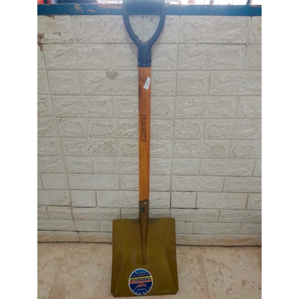 Skop KY Crocodile / Skop Pasir / Sekop besar / Skop / Sekop