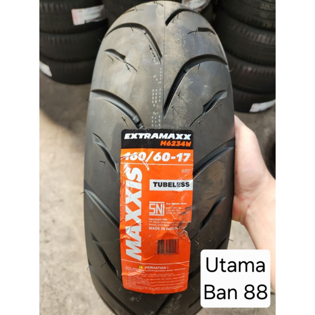 Ban Motor Maxxis Extramax 160/60-17 Tubeless