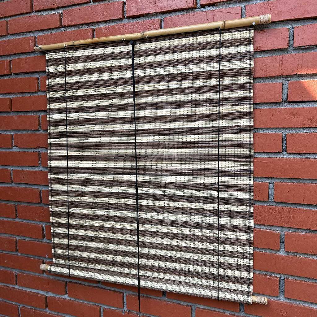 Tirai Gulung Bambu Mix Lidi Lidi Tenun Lebar 70 cm Panjang 180 cm Kerajinan Tenun Jogja