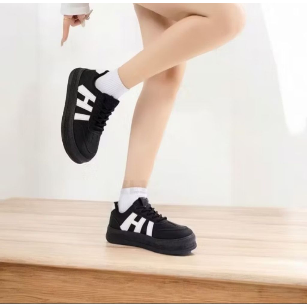 Sneakers Wanita Sekolah Sepatu Sekolah Cewek Hitam Korean Style Sepatu ootd