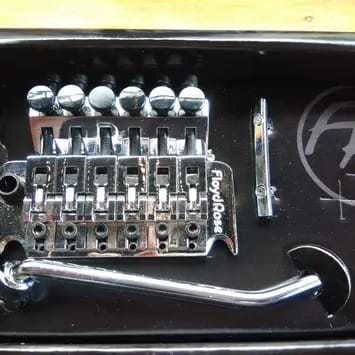 Original Floyd Rose Tremolo System seri 1000 FRT-100