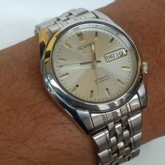 jam tangan pria Seiko 5 SNK355K1 automatic 21 jewels  bekas