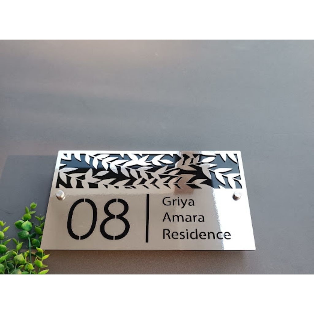 Nomor Rumah Akrilik Motif Stainless Papan Nomer Rumah Acrylic Eksklusif