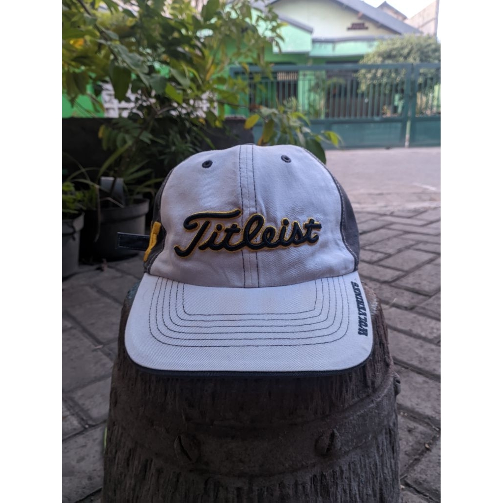 topi golf /titleist x47
