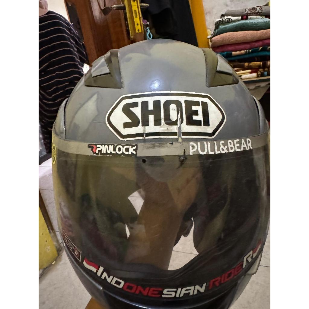 Helm Full Face Custom Shoei