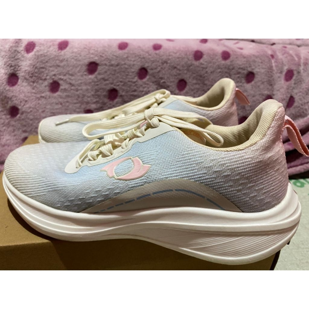 Sepatu Astec jia running