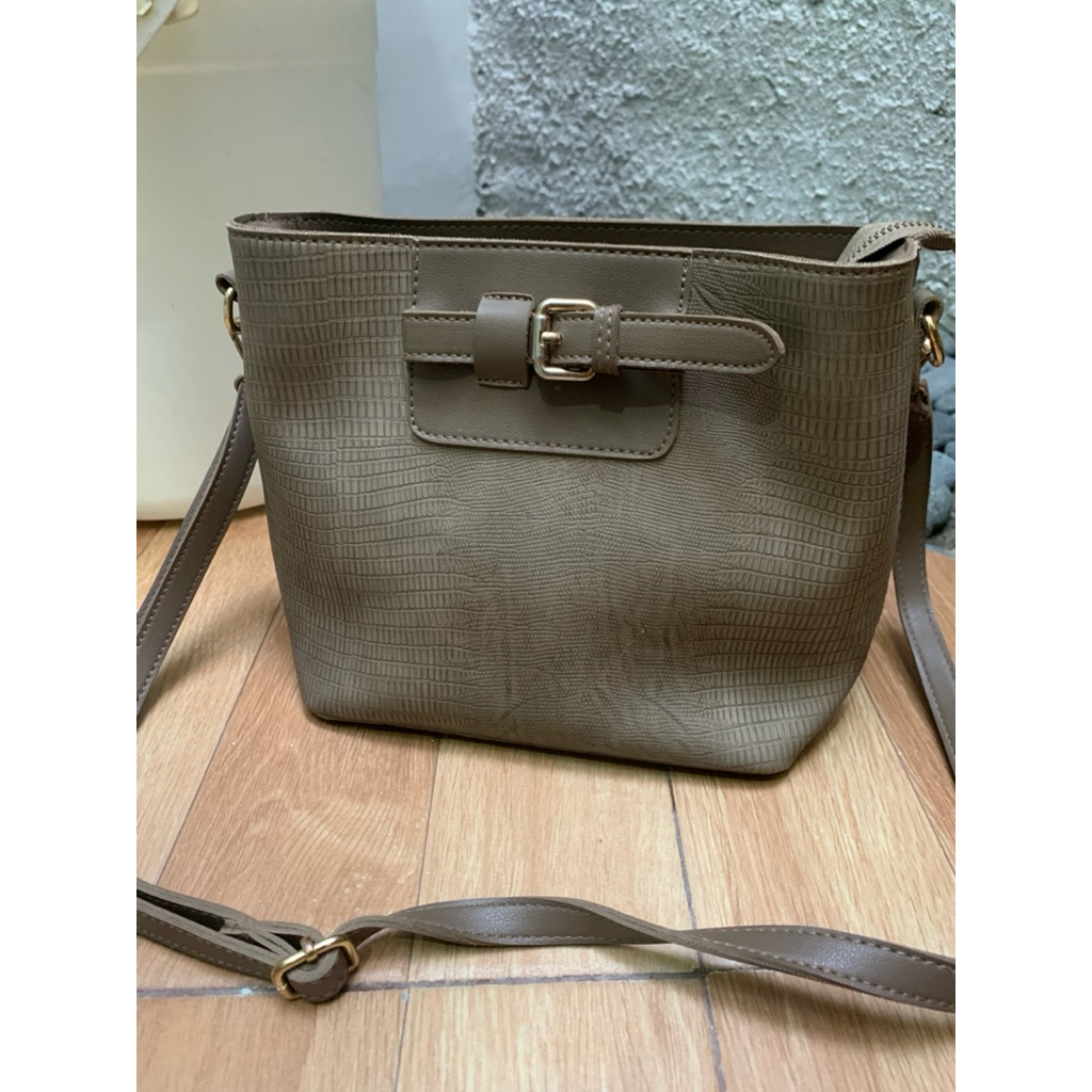 PL tas wanita kulit shynt