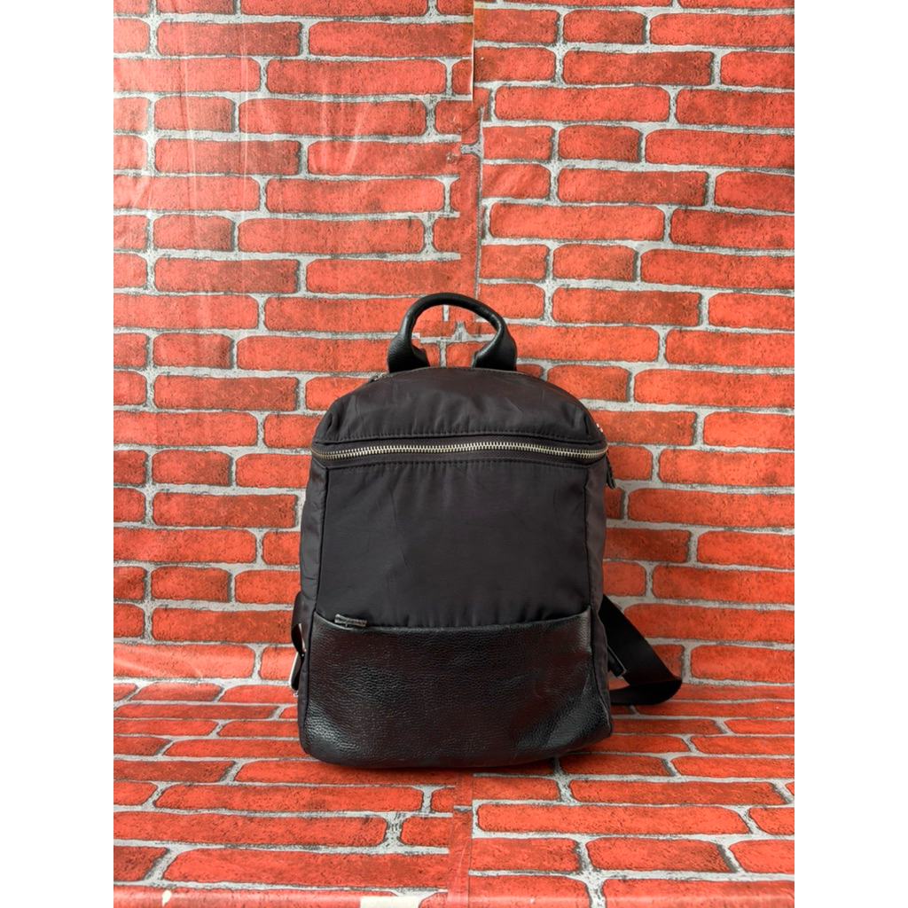 TAS RANSEL FASHION WANITA SECOND BRANDED HITAM NILON / TAS RANSEL WANITA