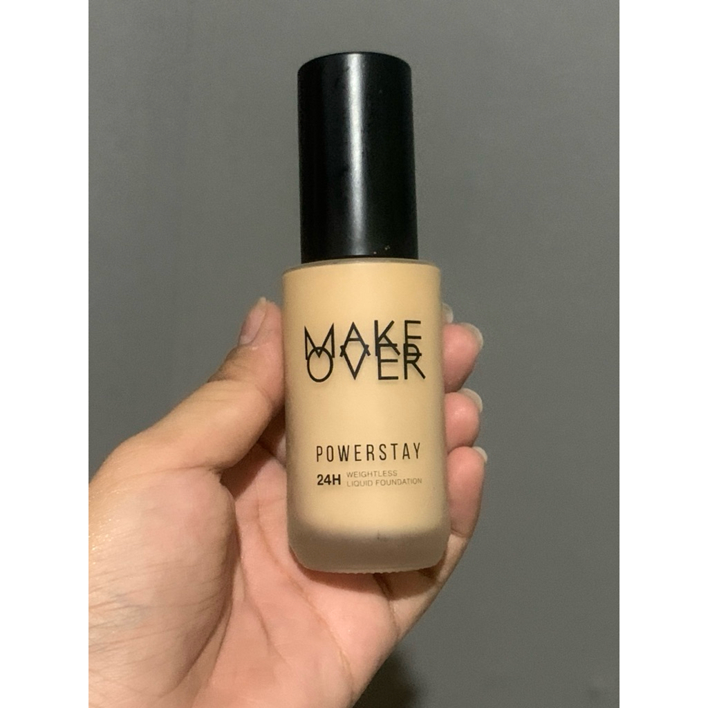 MAKE OVER POWERSTAY FOUNDATION PRELOVED