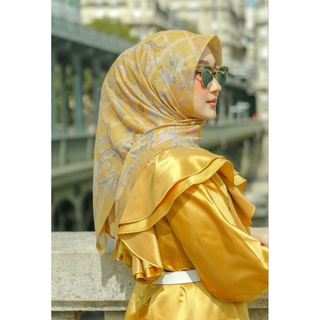 buttonscarves x dian pelangi