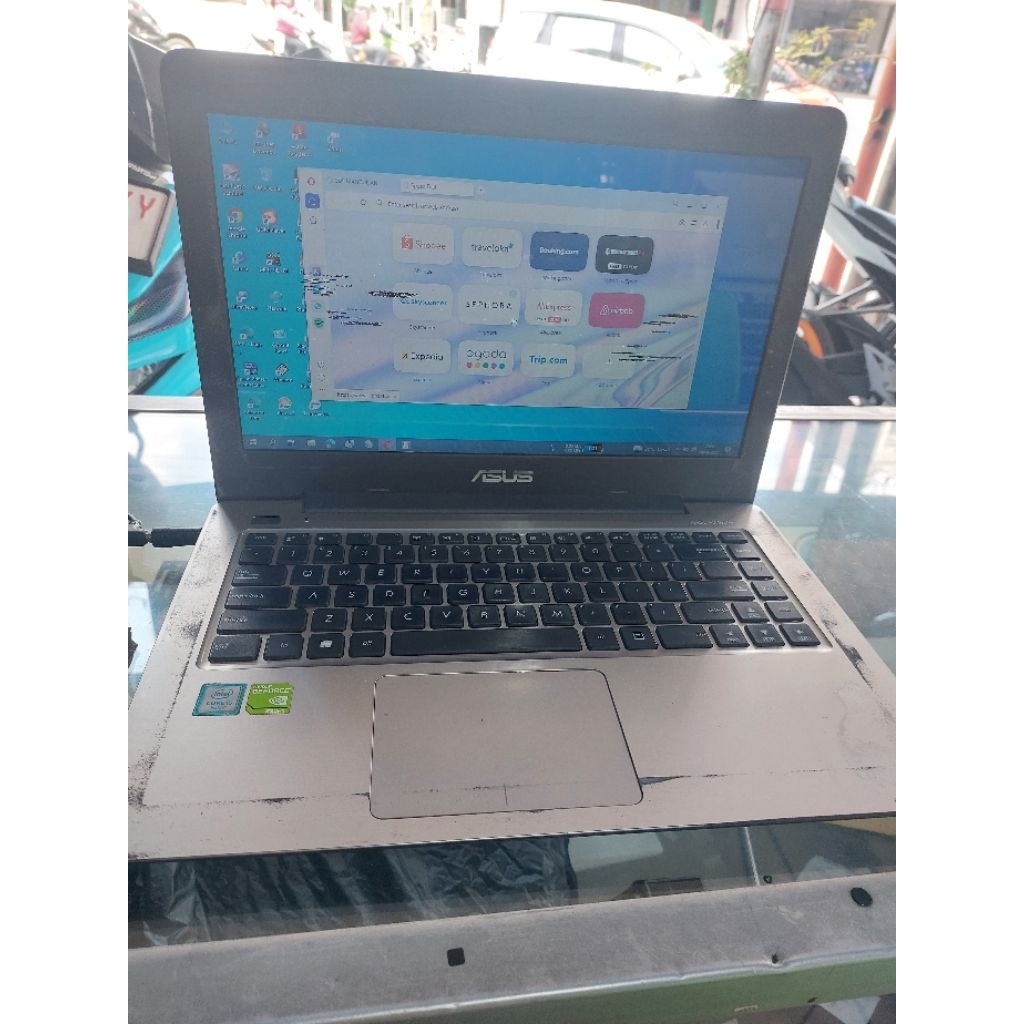 Casing dan Mainboard Asus A456U Intel Core i5 Gen 6 Ram 4GB Nvidia 820M 2GB minusan