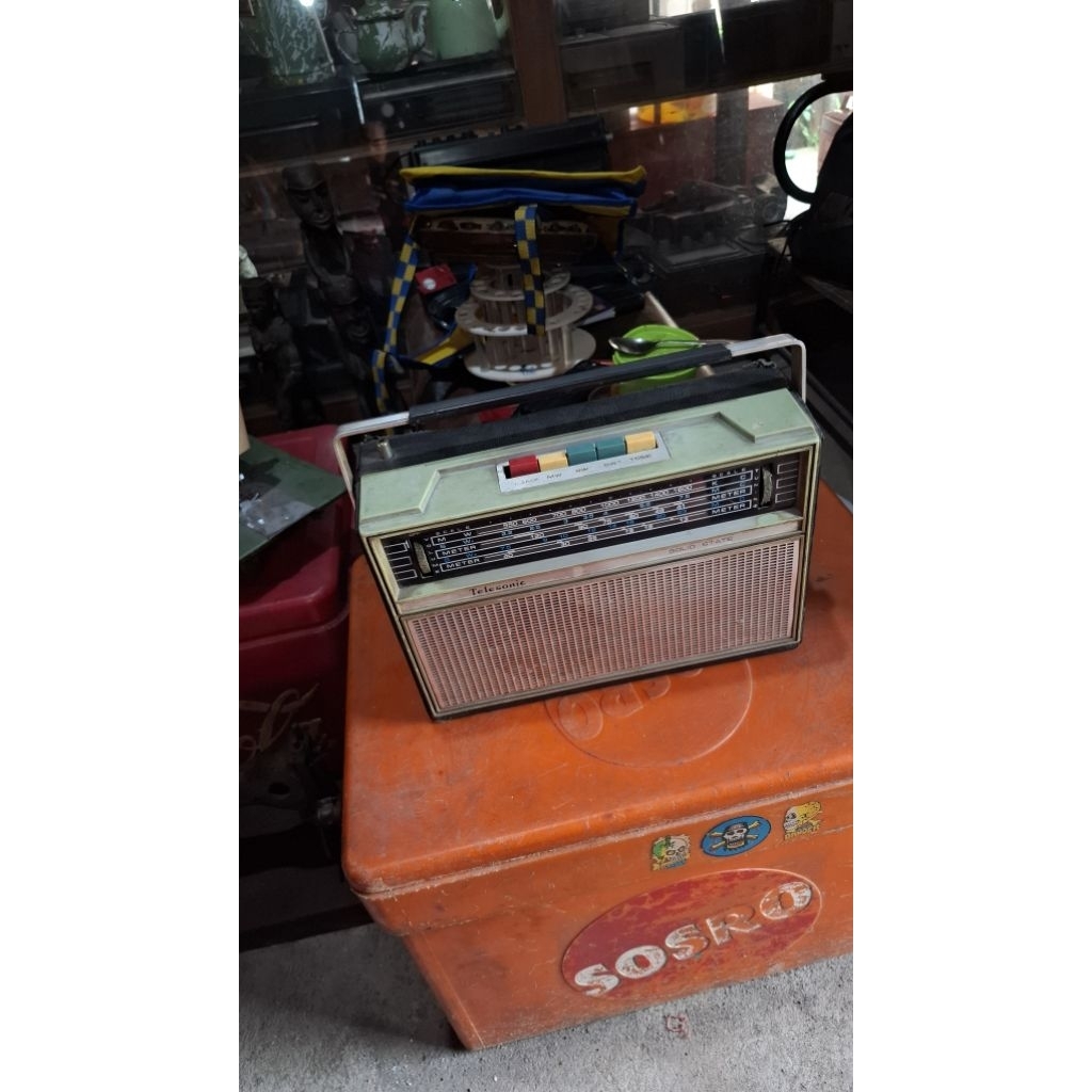 Radio telesonic 185rb jadul antik vintage display lawas kuno anggap mati