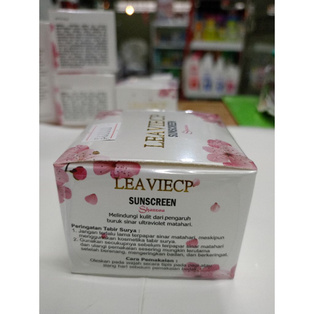 Leavie Sunscreen Tabir Surya Sudah POM