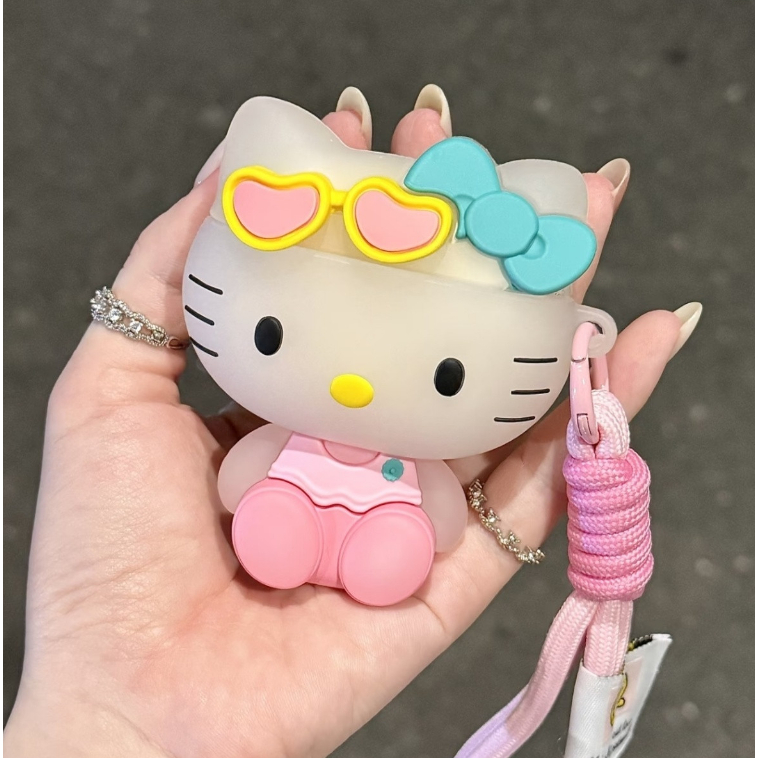 Pink Color-Changing Holiday Kitty AirPods 4 Bluetooth Earphones AirPods Pro 3 Protective Case 1/2