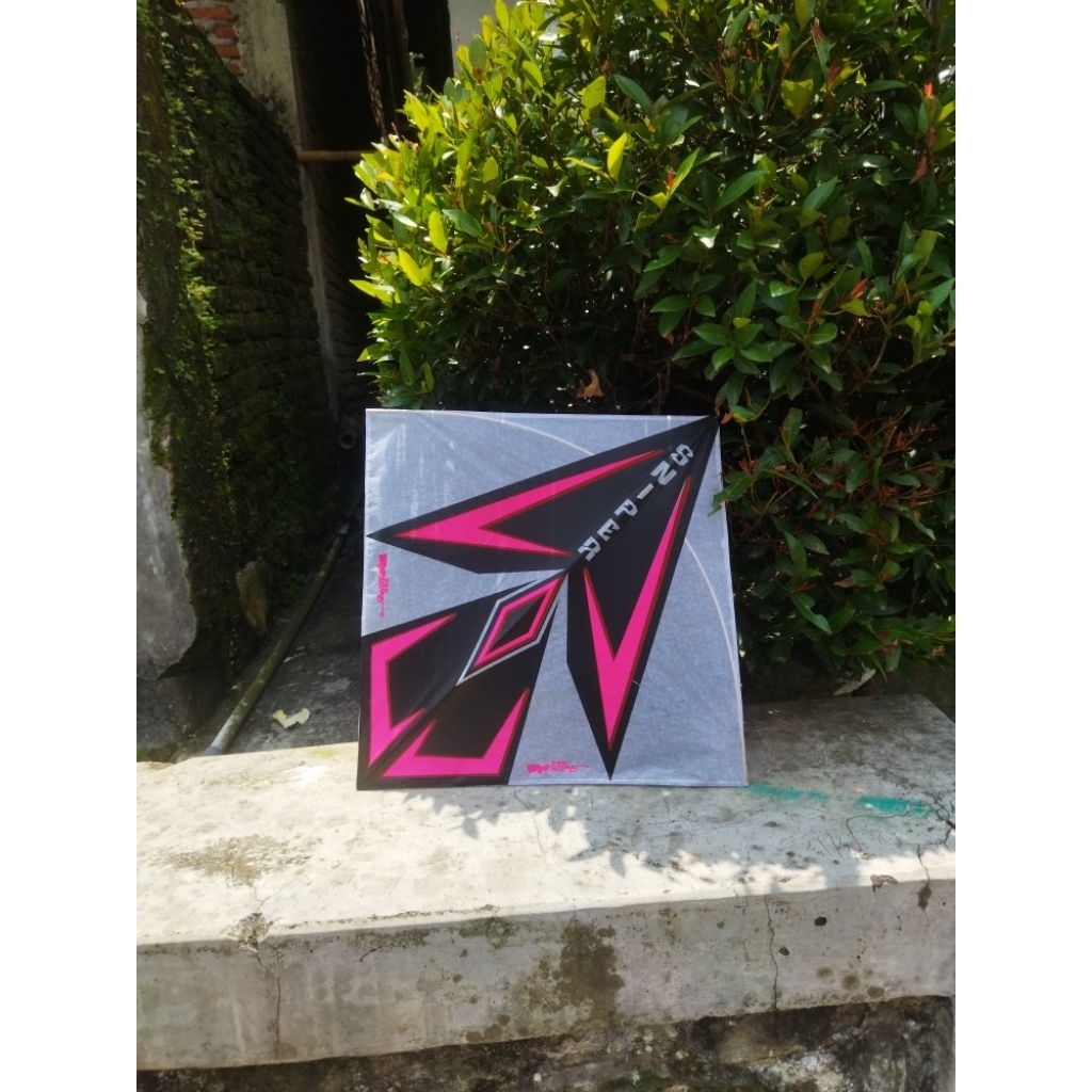 Layangan sukhoi turnamen