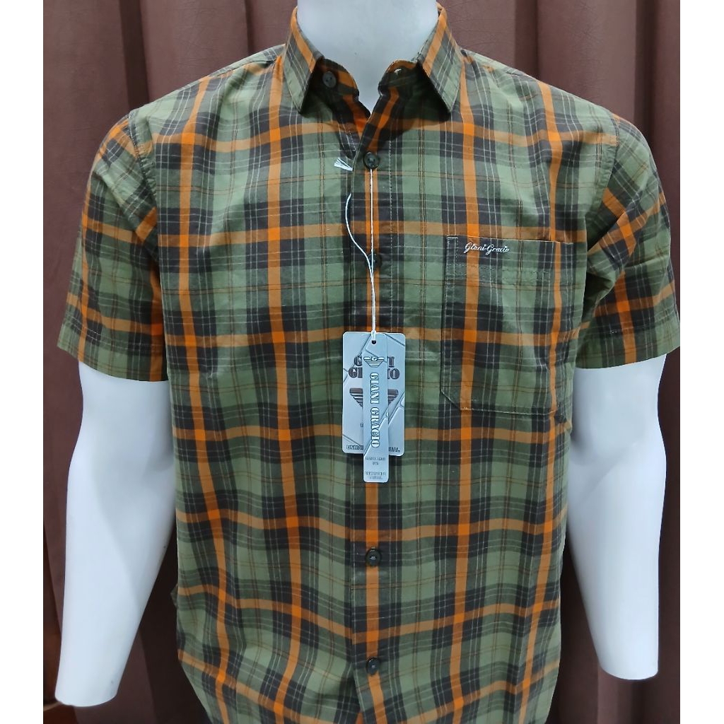 KEMEJA GIANI GRACIO LENGAN PENDEK REGULAR FITT ORIGINAL