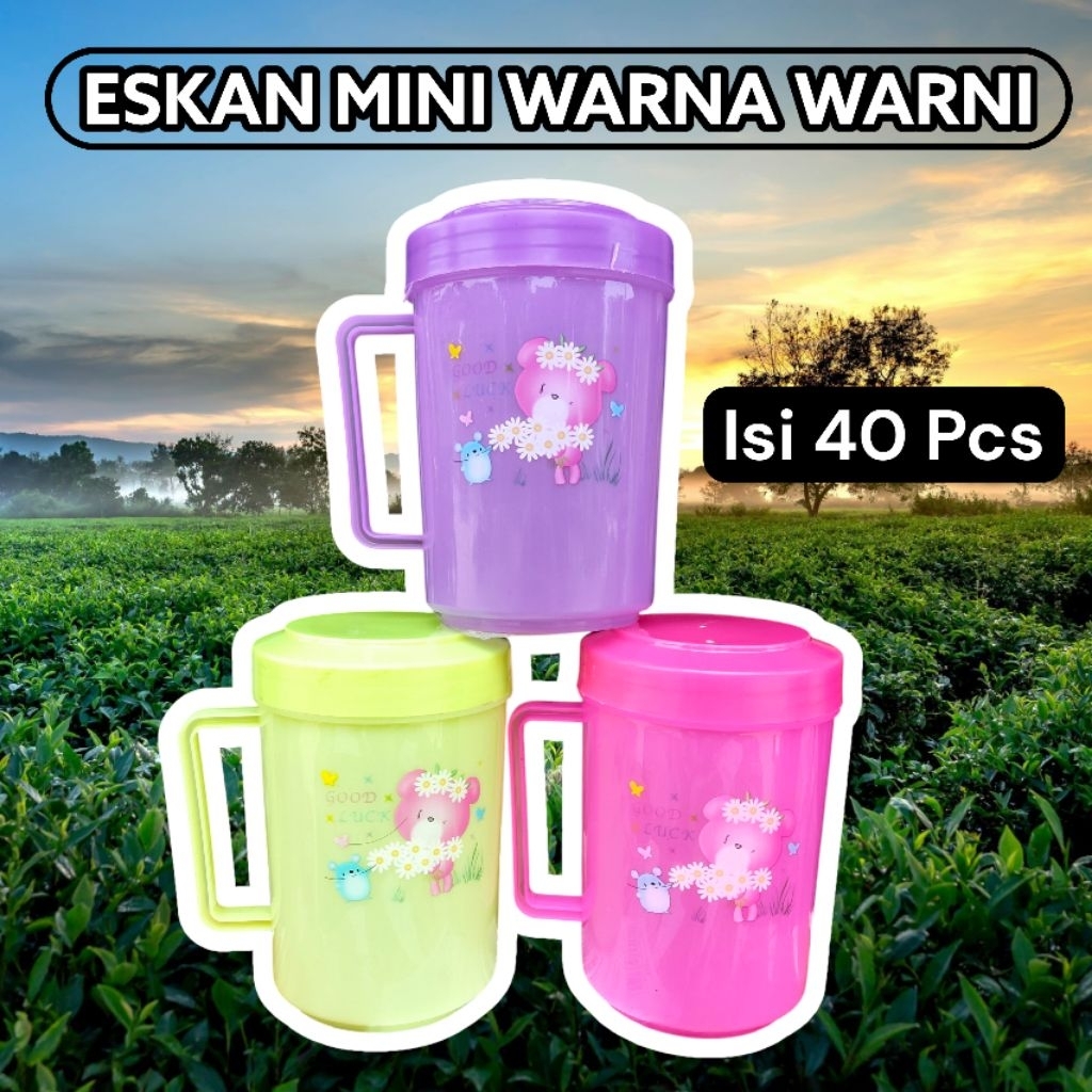 ( isi 40 pcs ) Gelas tutup plastik mini warna warni bergambar / eskan mini tutup / mug tutup / cangk