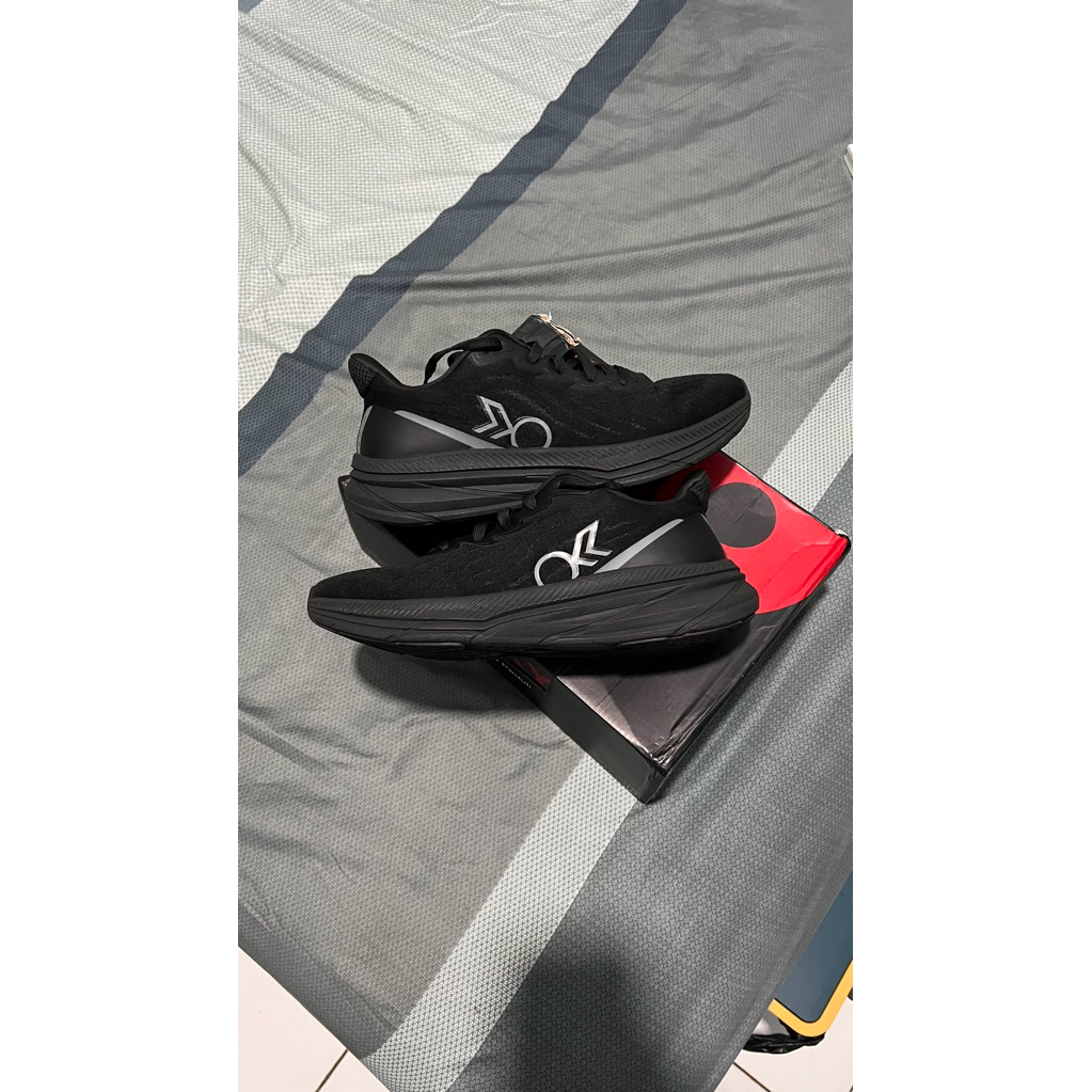 Sepatu Running Kanky X Dr Tirta S Michi Triple Black FULLSET ORIGINAL LIKE NEW size 44.5