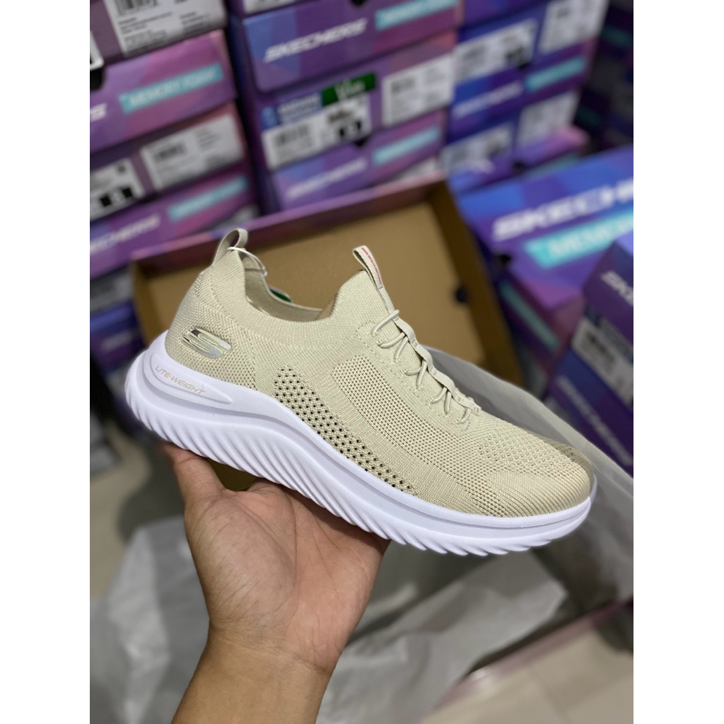 sepatu wanita slip on Skechers RESHIFT ARRENA original BNIB