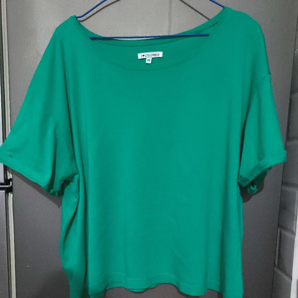 kaos adem super lembut colorbox crop top