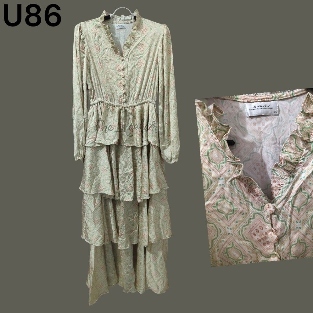 U86 Preloved Shandy Aulia Collections Long Dress Cream mix Hijau Bagus Murah