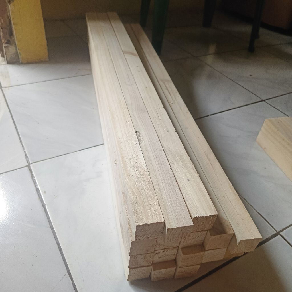BALOK 100X4X4 KAYU JATI BELANDA KONDISI SUDAH SERUT