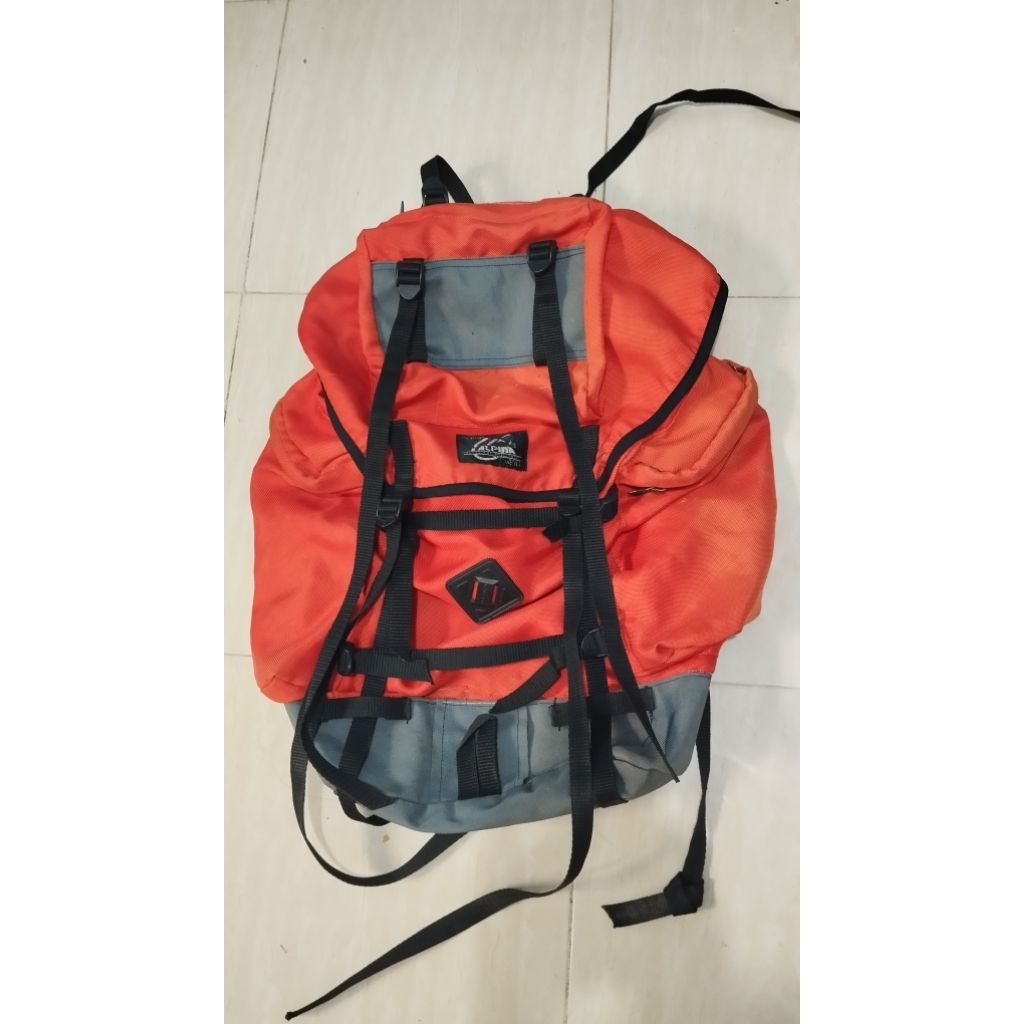 TAS GUNUNG ALPINA JADUL