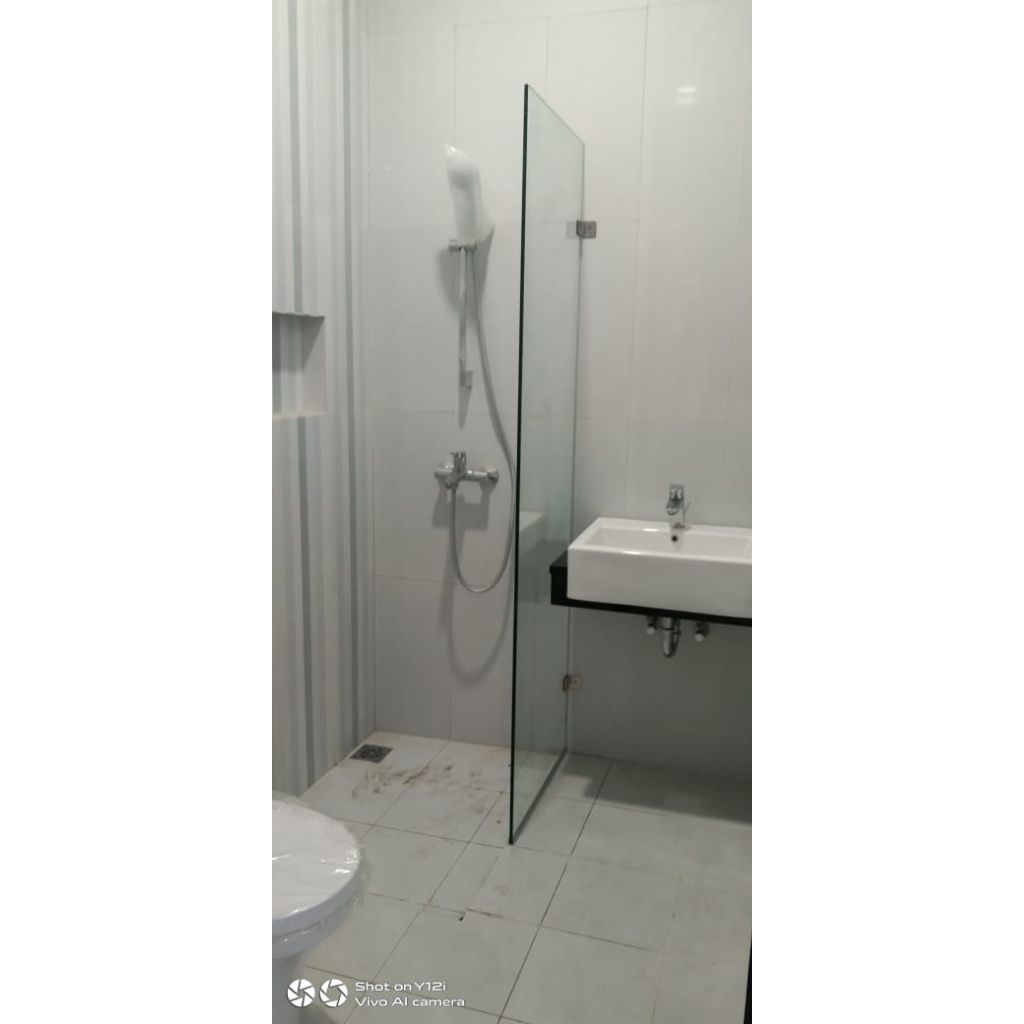 Kaca shower kaca kamar mandi