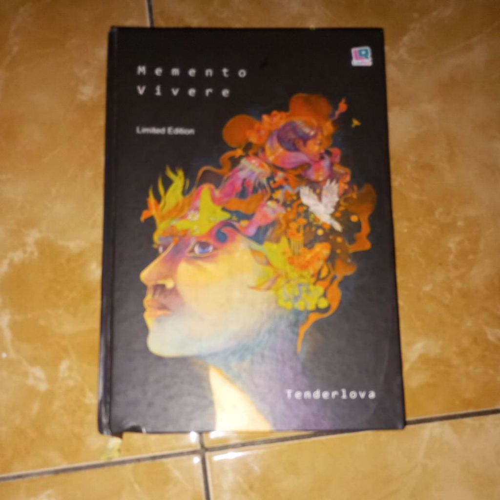BUKU PRELOVED ORIGINAL TENDERLOVA MOMENTO VIVERE ANOTHER STORY FROM RAKSI HARD COVER