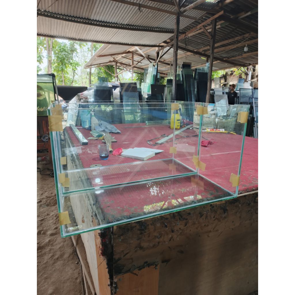 aquarium UK 70x30x40 kaca 5mm alas 8mm