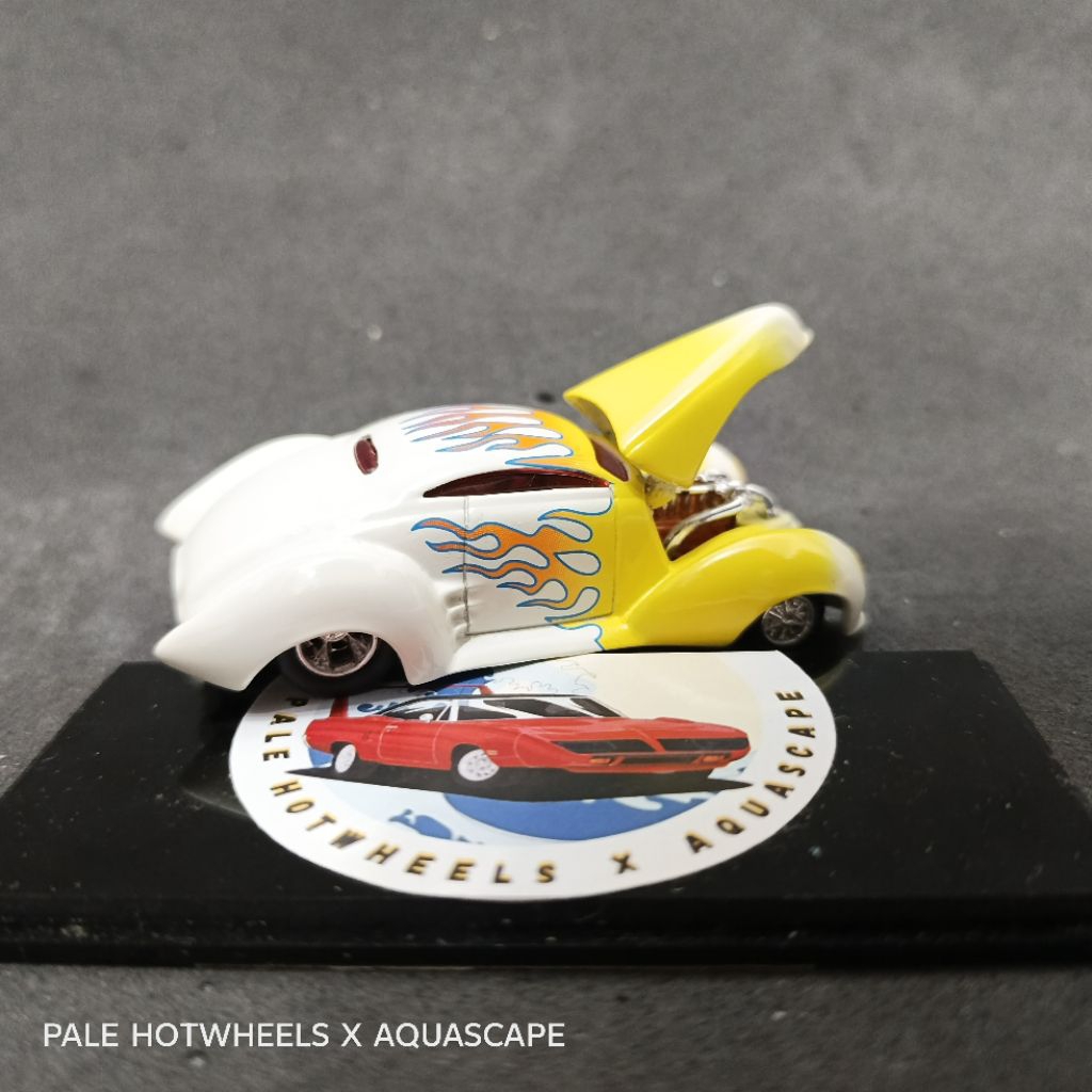 Hot Wheels MECROHAULIC HW 100% COLLECTIBLES BLACK BOX RARE ITEM