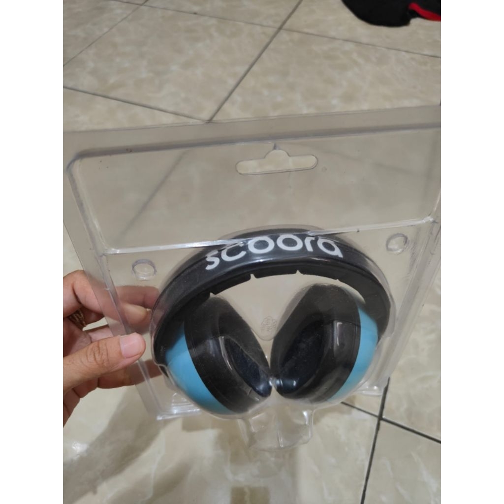 Earmuff Scoora Preloved
