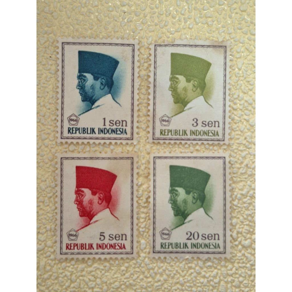 PERANGKO KOLEKSI ANTIK PRESIDEN SOEKARNO