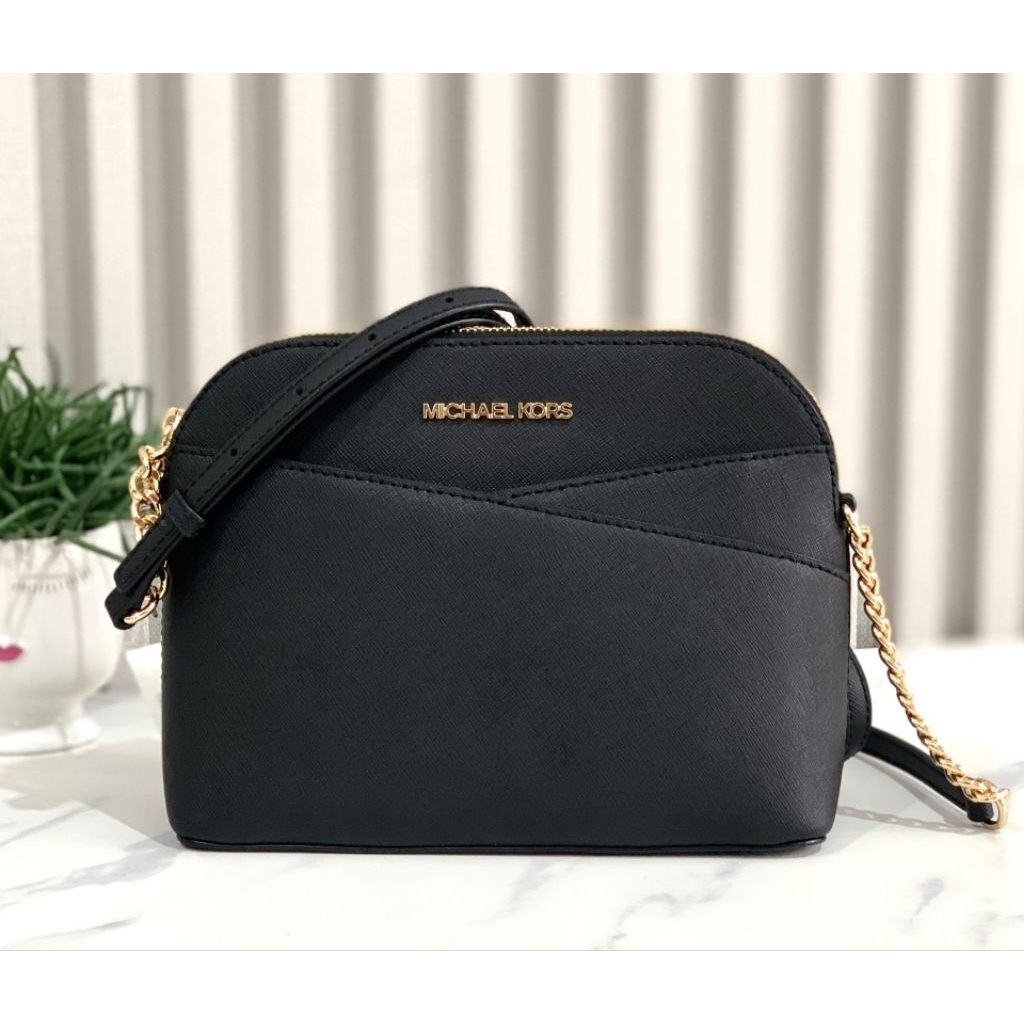 mk jet set travel md dome crossbody bag black