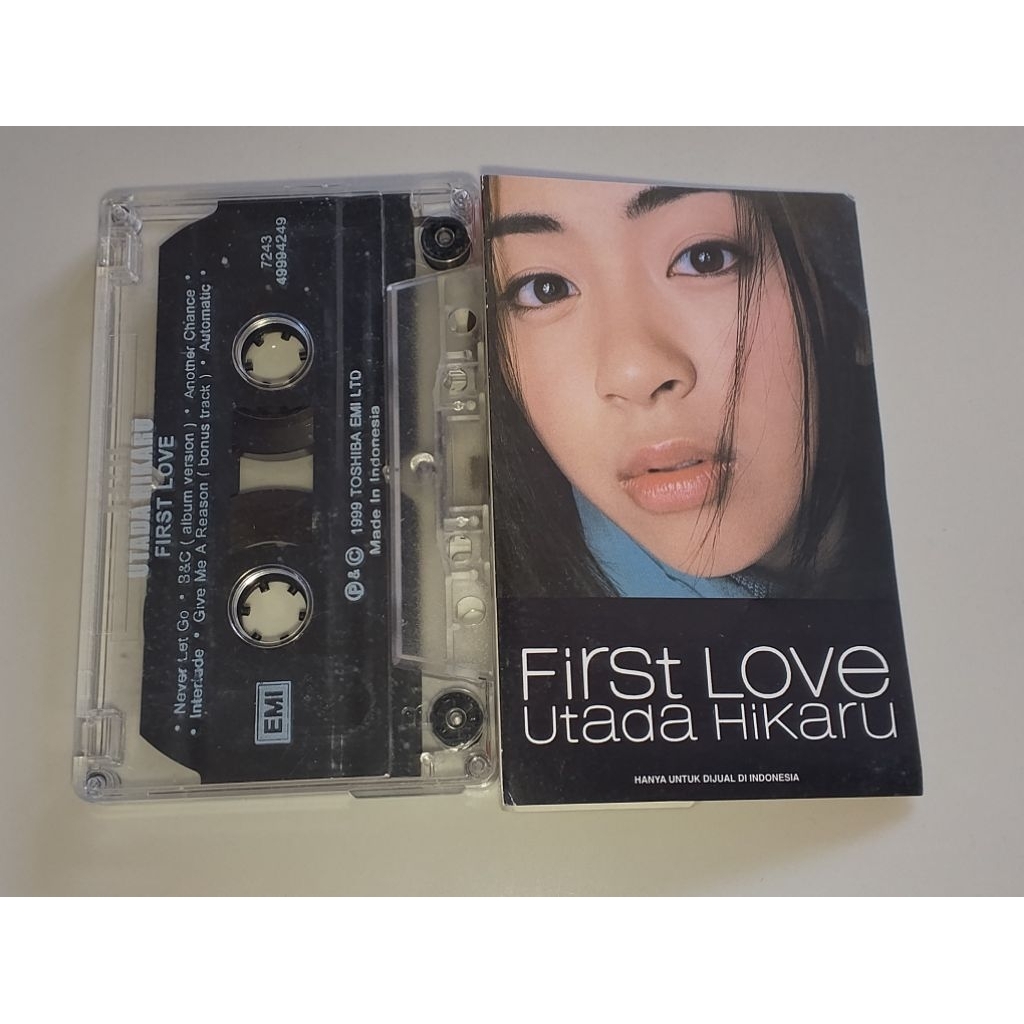 Kaset Utada Hikaru First Love