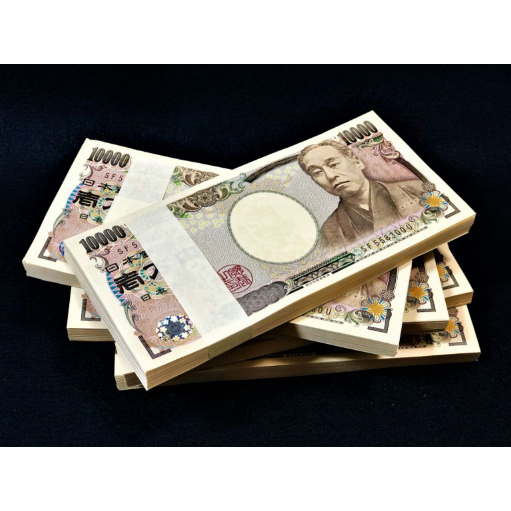 Uang 10.000 yen atau 1 juta kalo di rupiahkan