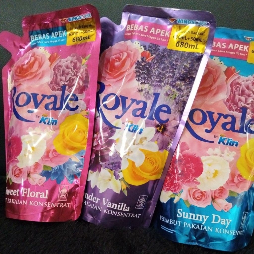 Royale softener 680ml pewangi pelembut pakaian 680ml khusus instan